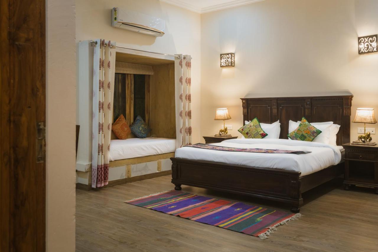 Hotel Dev Garh Джайсалмер Екстер'єр фото